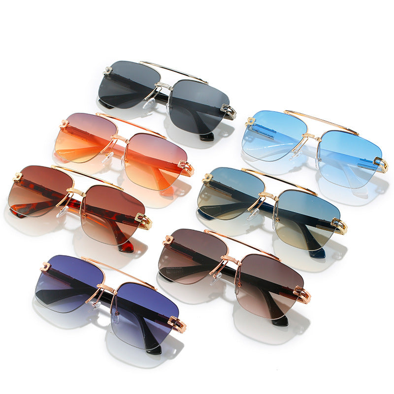 Damen Modische quadratische Sonnenbrille mit elegantem Metallrahmen Karnz