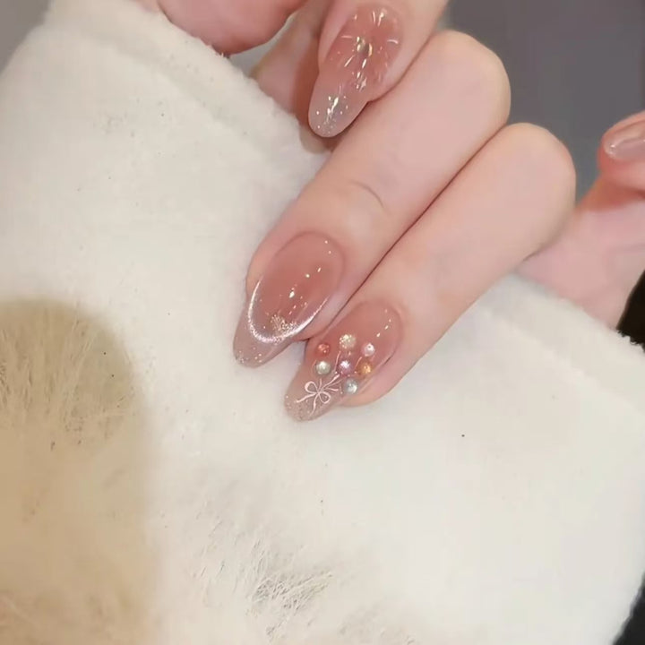 Premium dekorative Nagelkunst Extensions