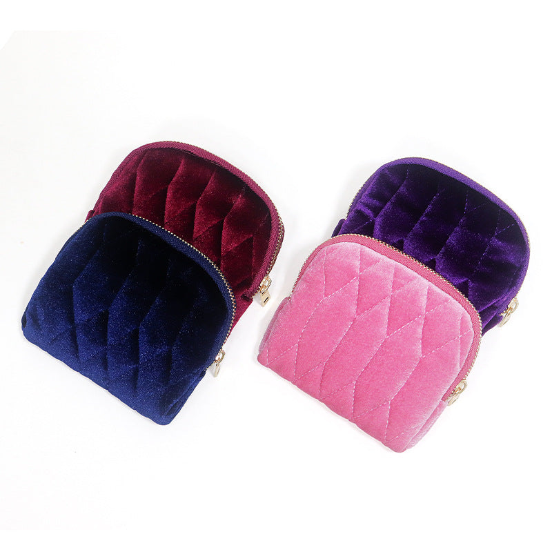 Luxuriöse gesteppte Samt-Make-up-Tasche