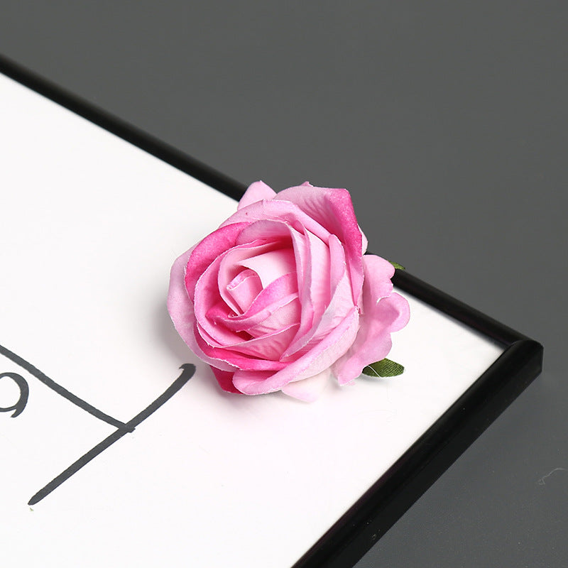 Elegante Seidenrosen-Nadel für dekorative Zwecke