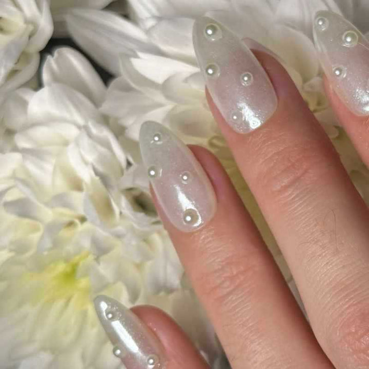 Premium Perlenverzierte Stiletto Press-On Nägel Karnz