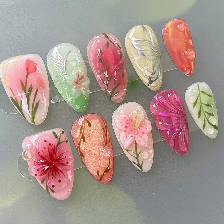 Künstlerisches Floral Design Nagelset Karnz