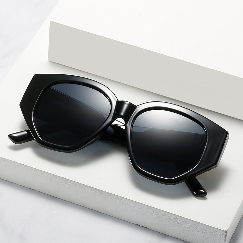 Modische Cat-Eye Sonnenbrille mit einzigartigem geometrischem Rahmen Karnz