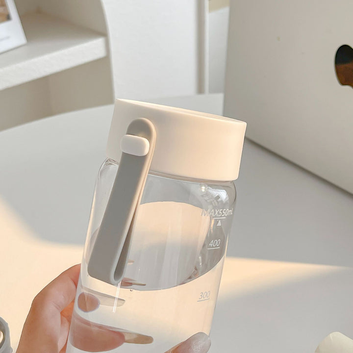Damen BPA-freie Trinkflasche mit Smart-Deckel von Karnz