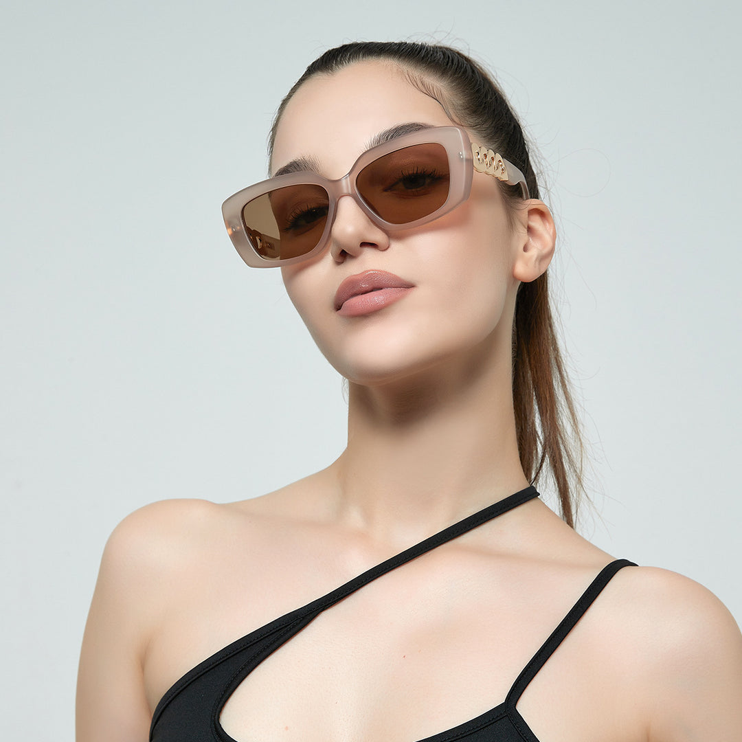 Damen elegante quadratische Sonnenbrille mit goldverziertem Rahmen Karnz