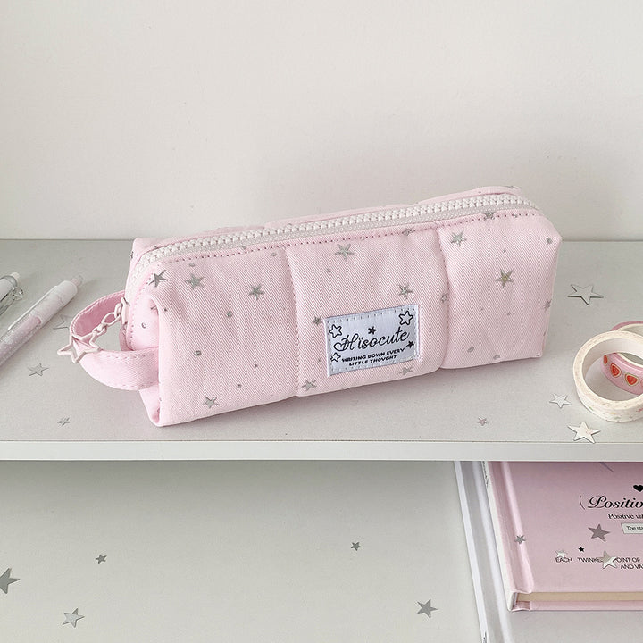 Stylisches mit Sternen verziertes Etui