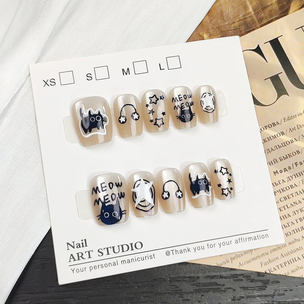 Künstliche Nagelspitzen mit Schimmerndem Design Karnz