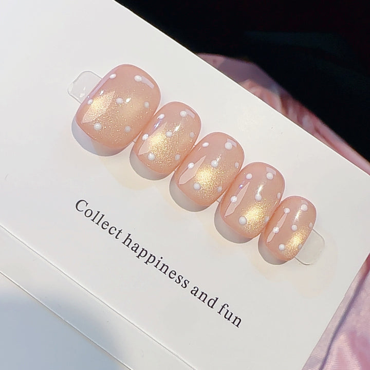 Elegante Press-On Nagelkollektion Karnz