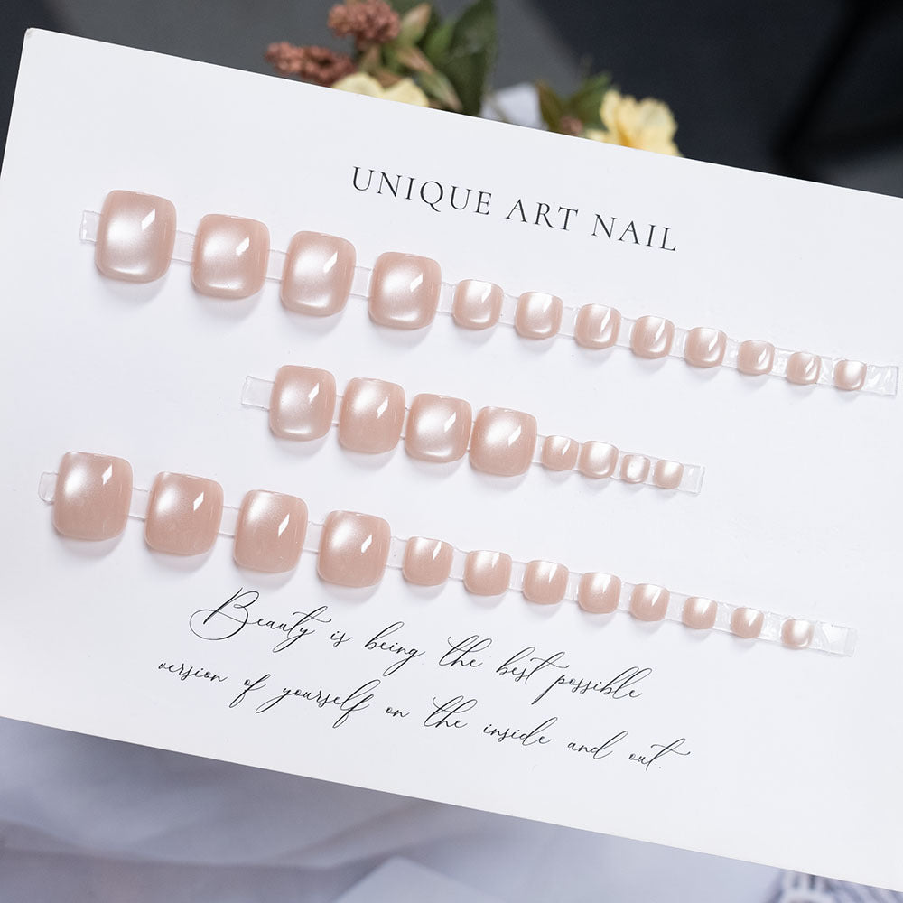 Elegante Metallische Nagelkunst