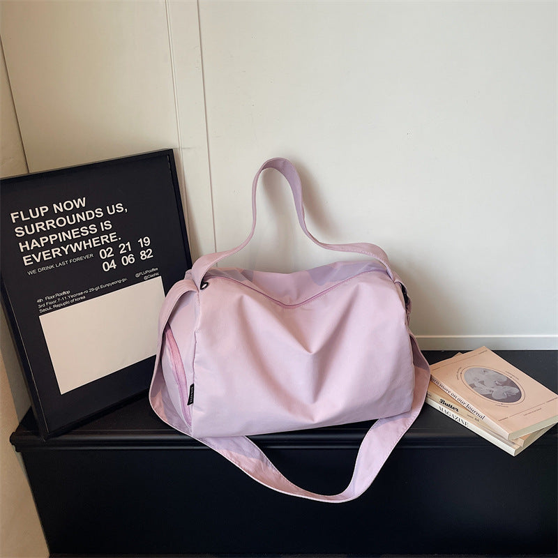 Vielseitige ganzjährige Reisetasche