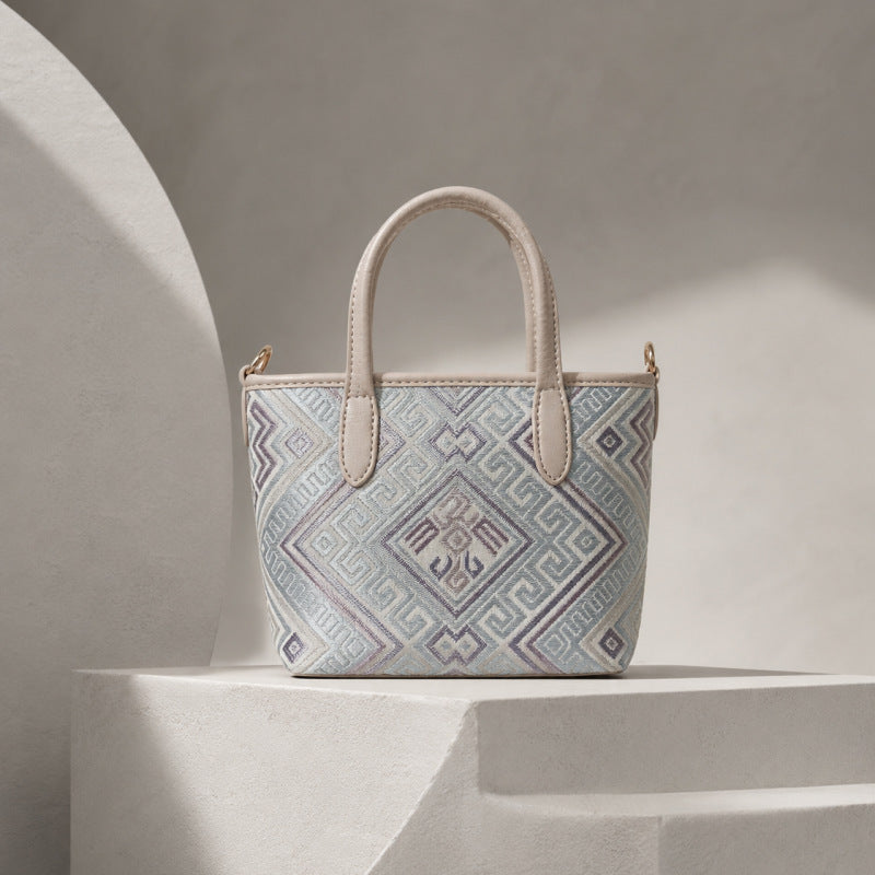 Gewebte Handtasche Karnz
