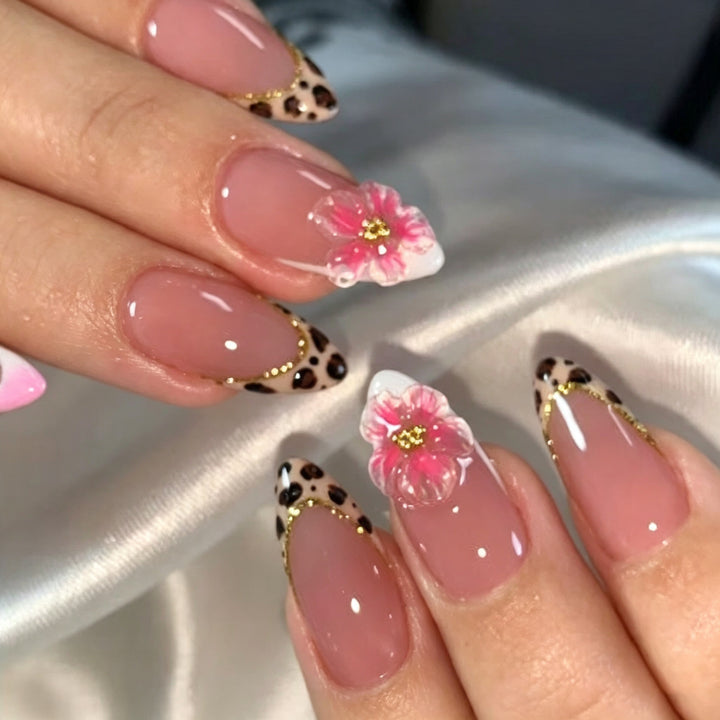 Künstlerische Blumen-Acryl-Nagelerweiterungen Karnz