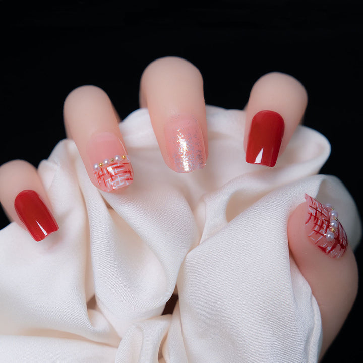 Elegantes Nagelkunst Press-On Set