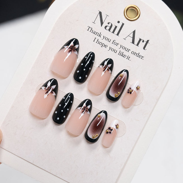 Künstlerisches Press-On-Nagelset