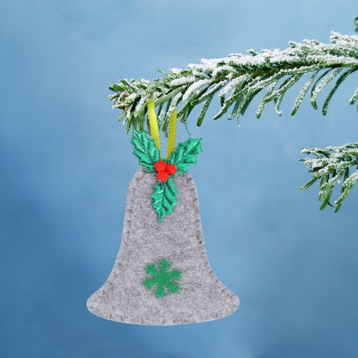 Dekorative Weihnachtsbaumornamente in Rentierform