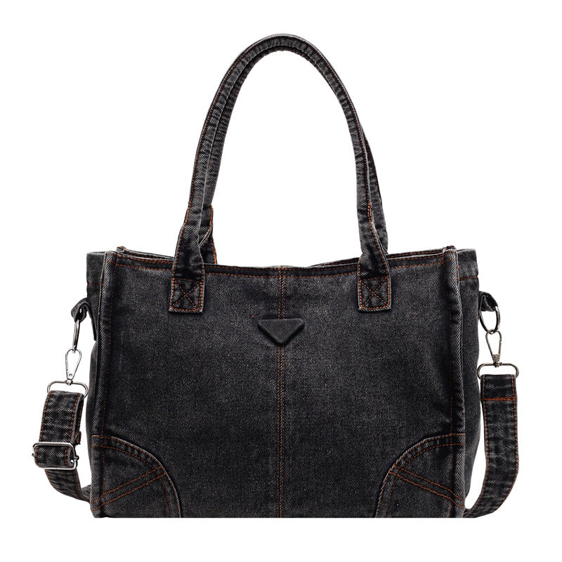 Stylische Denim-Schultertasche