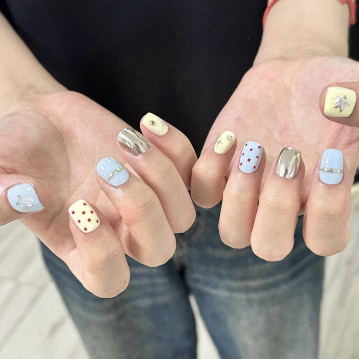 Künstlerisches Press-On Nagelset