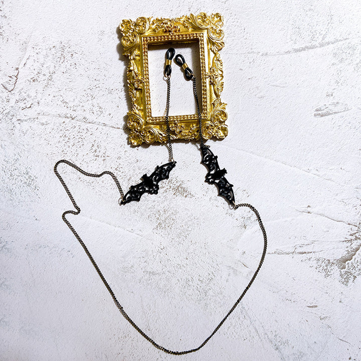 Schmuckhalterkette mit Filigranen Details Karnz