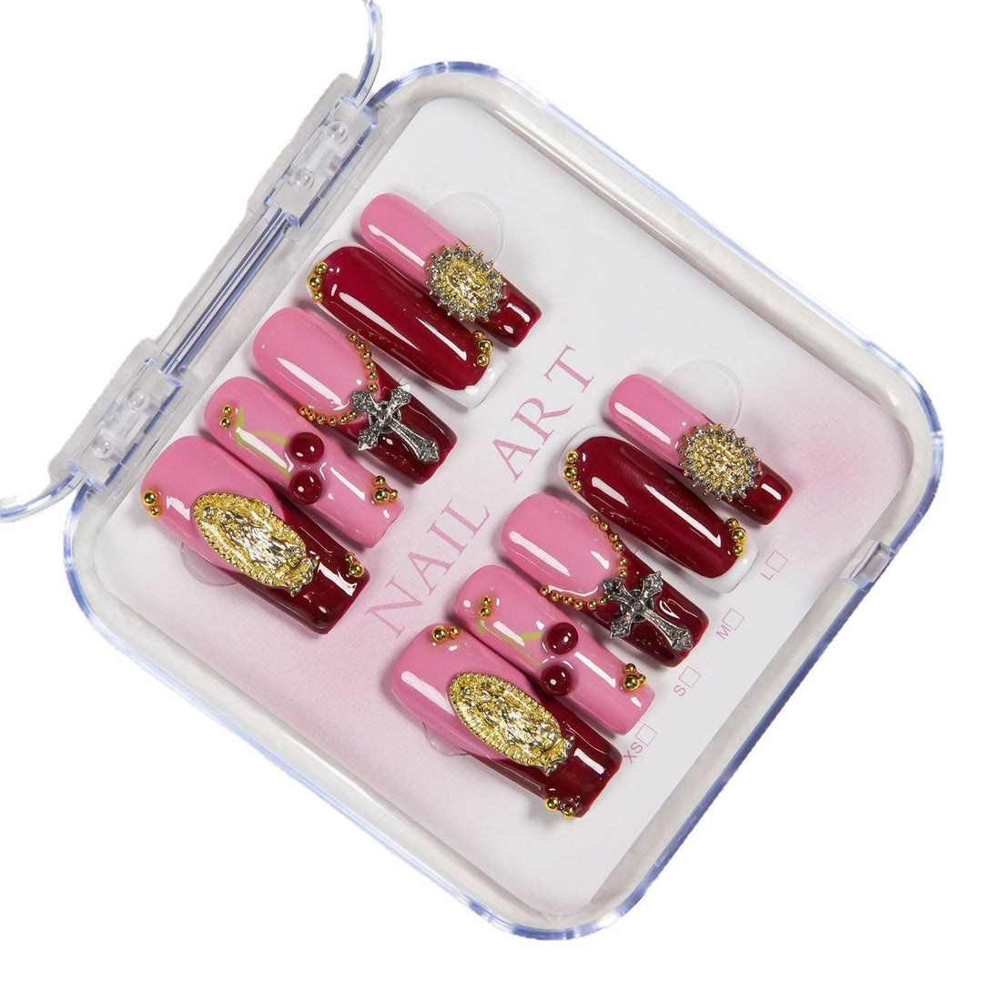 Dekorative Press-On Nagelkunst Set mit einzigartigen Verzierungen