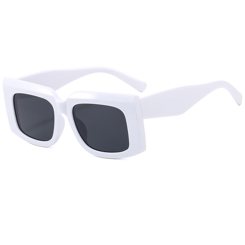 Damen Modische Sonnenbrille mit markantem quadratischem Rahmen und UV-Schutz Karnz