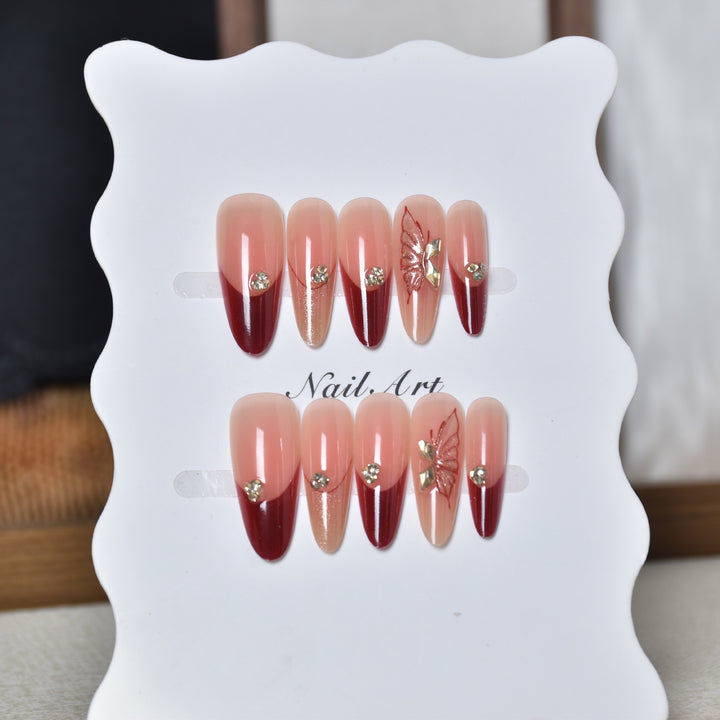 Elegante florale und Gradient Press-On Nagelverlängerungen Karnz