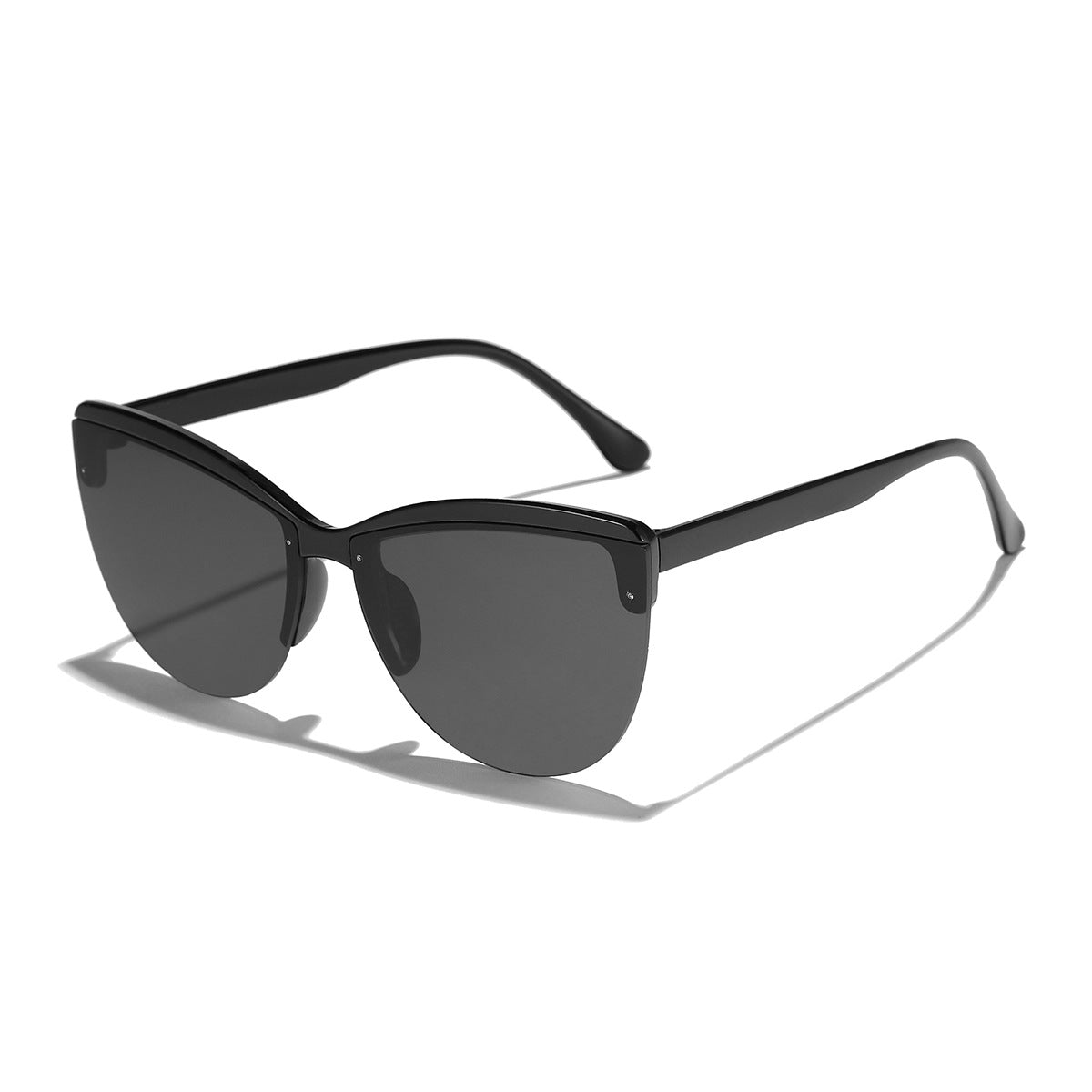 Damen modische Sonnenbrille mit hochwertigem Gradientendesign Karnz