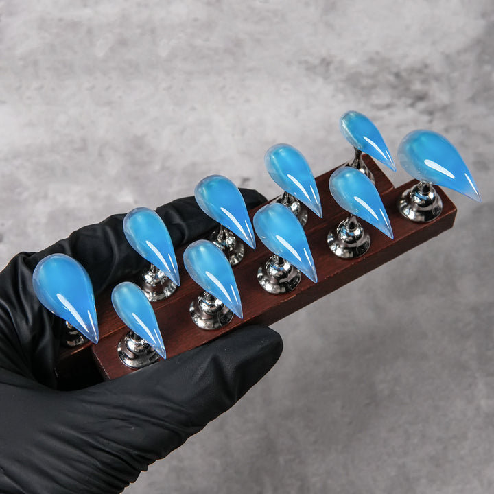 Stylisches Stiletto Press-On Nail Set