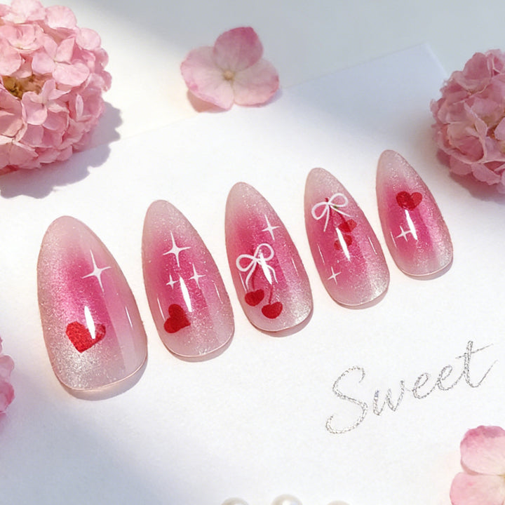 Herz-Themen Gradient Press-On Nagelkunst
