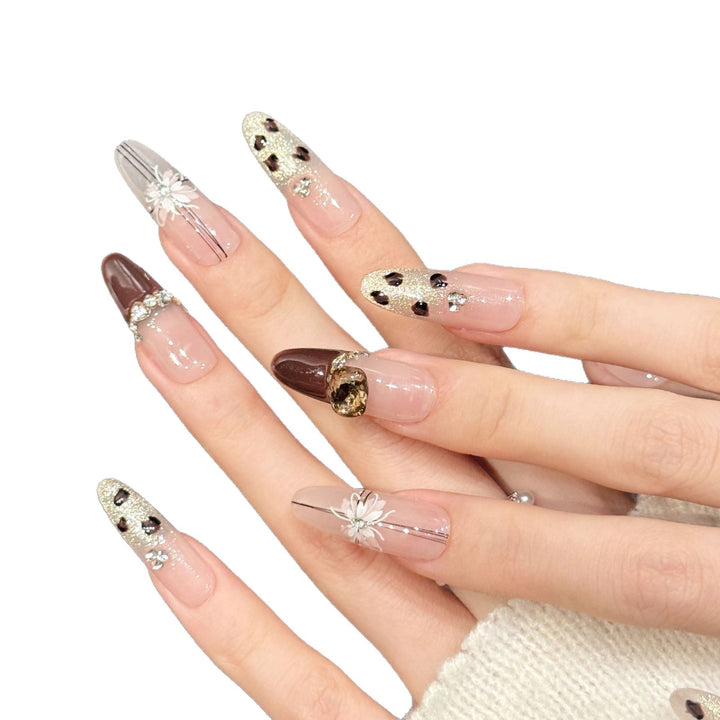 Künstlerisches Schmuck-beschmücktes Press-On Nagelset