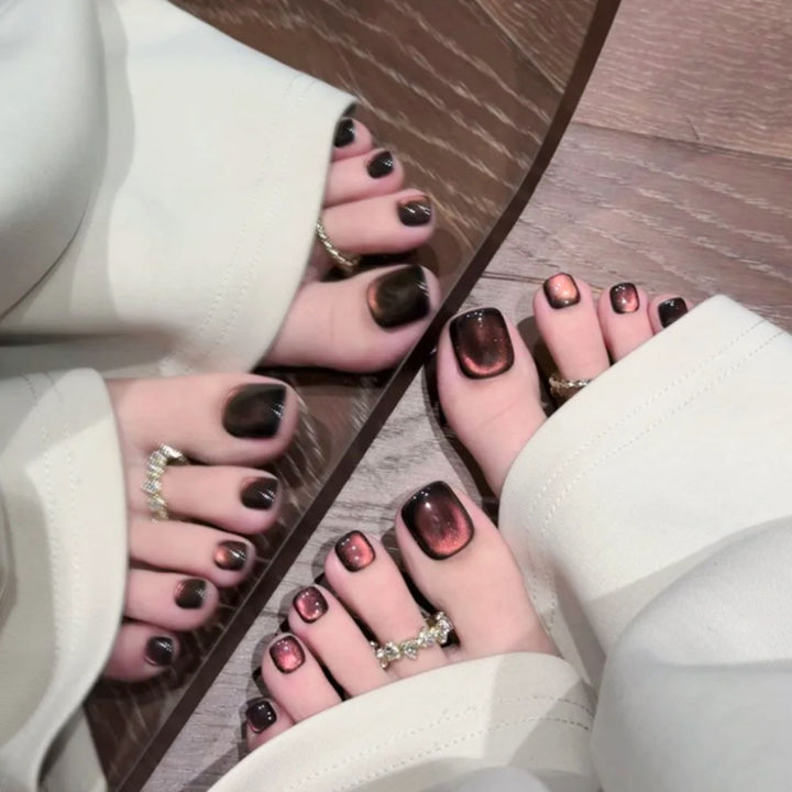 Elegante Metallische Nagelkunst