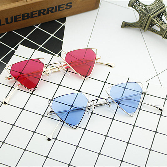 Damen geometrische Sonnenbrille mit elegantem Metallrahmen Karnz