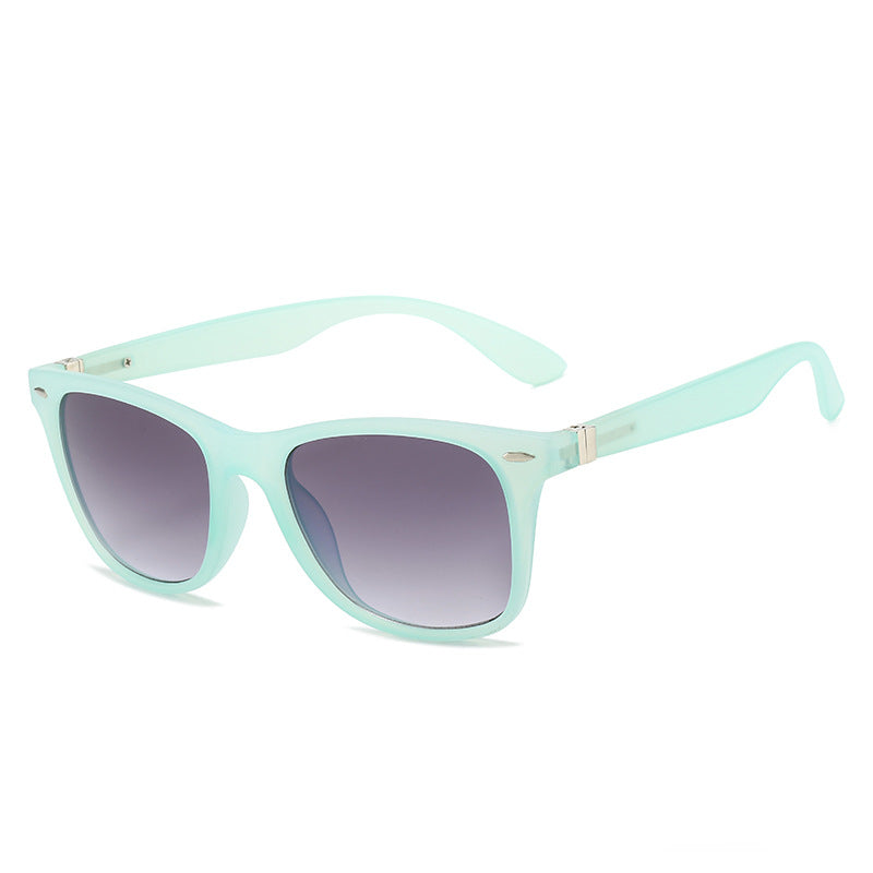 Damen modische Sonnenbrille mit schützendem UV-Schutz und trendigem Design Karnz