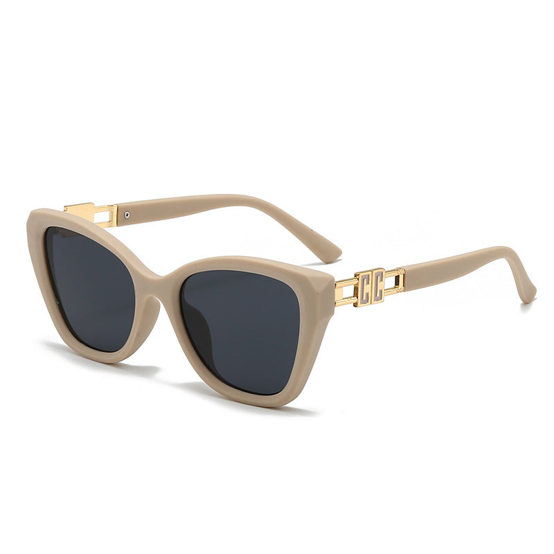Damen Cat-Eye Sonnenbrille mit luxuriösen Akzenten Karnz