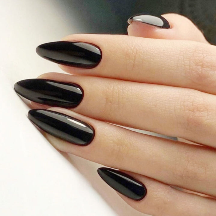 Press-On Mandel-förmige Nagelspitzen Karnz