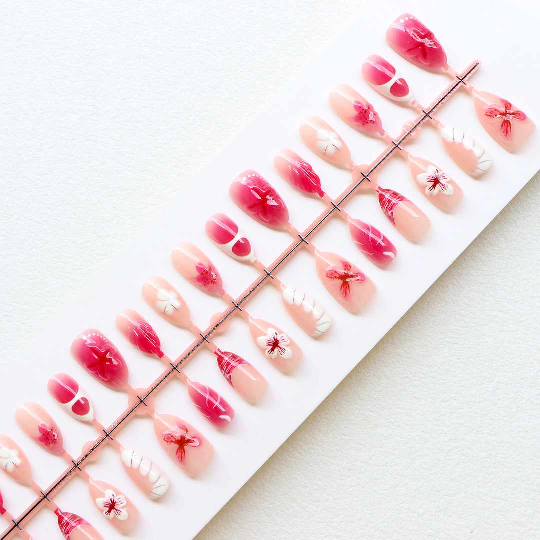 Premium Florale Press-On Nagelkunst Kollektion Karnz