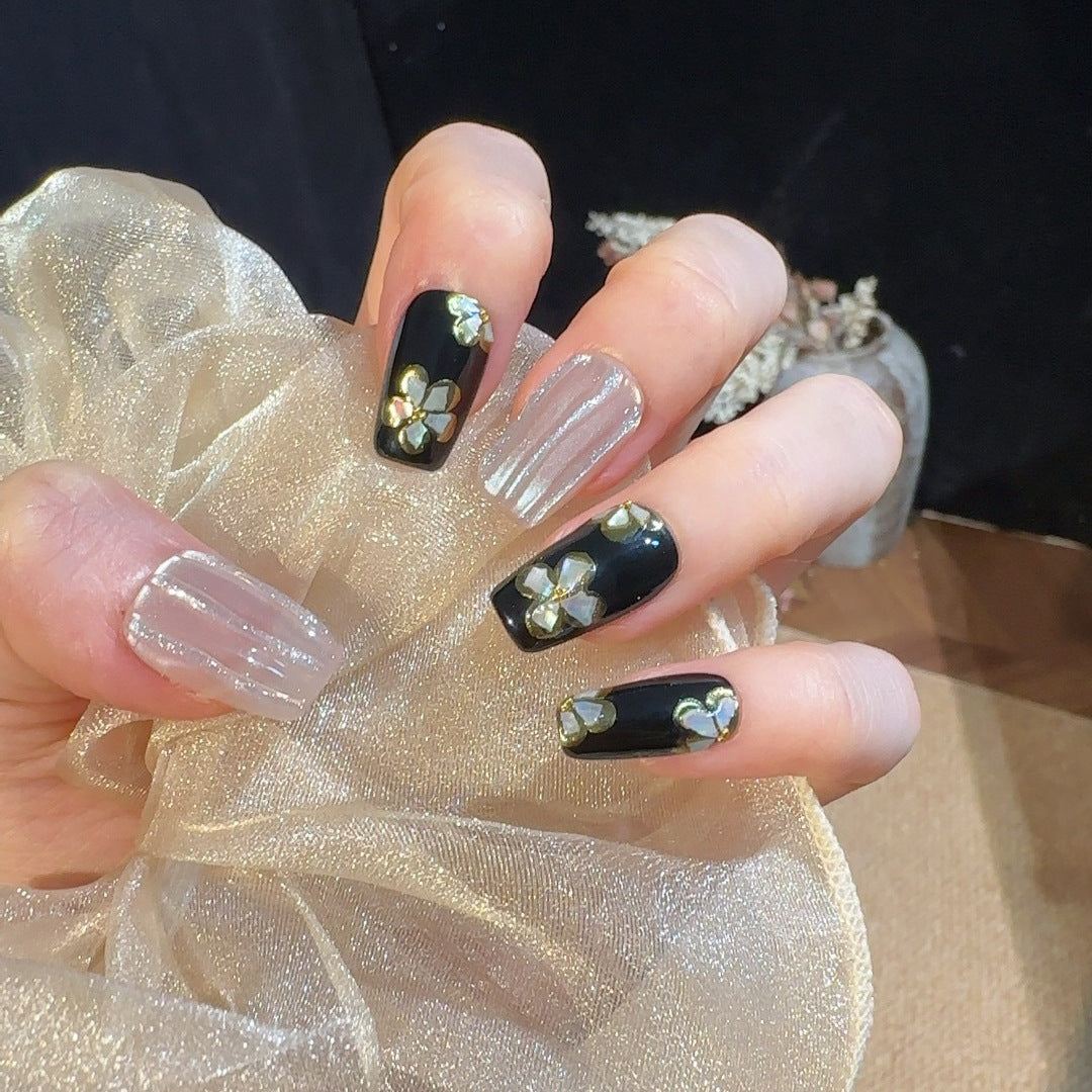 Blumenmuster Nagelkunstset Karnz