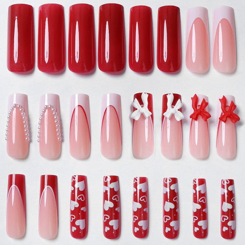 Elegante Herz-Verzierte Press-On Nagel Set