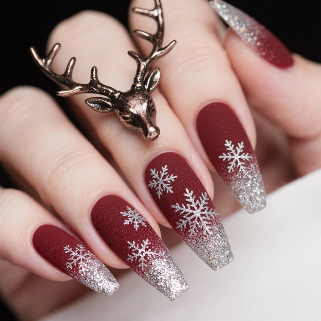 Kunstnägel Im Festlichen Winterdesign Karnz