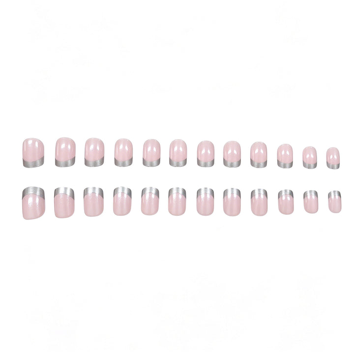 Elegantes silbergetipptes Acryl-Nagelset Karnz