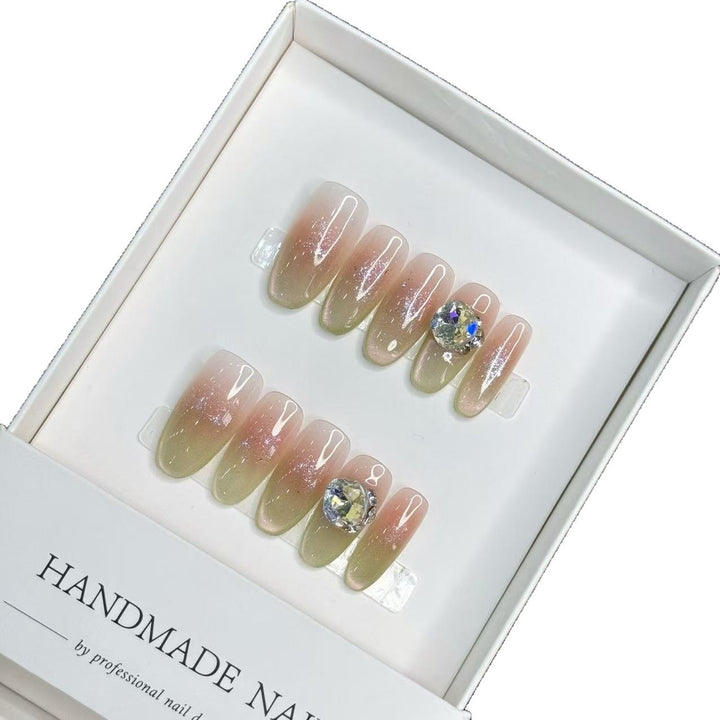 Handgemachte Nail