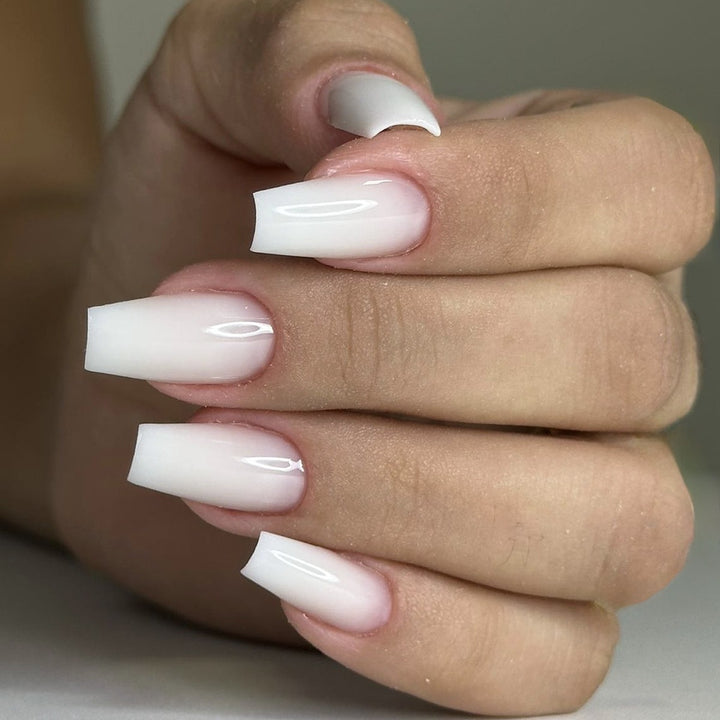 Kunstnagelset mit eleganten Stiletto-Design Karnz