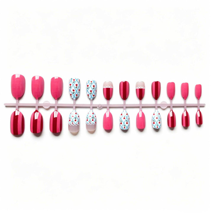 Künstlerisches Nagelkunstdesign