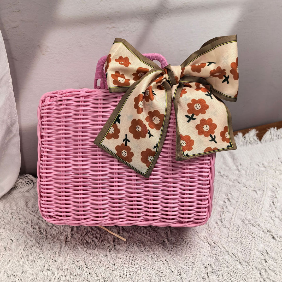Damen eleganter Handtasche aus geflochtenem Material Karnz