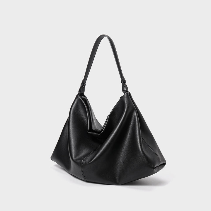Skulpturaler Slouch Hobo Umhängetasche mit kontrastierendem Obergriff