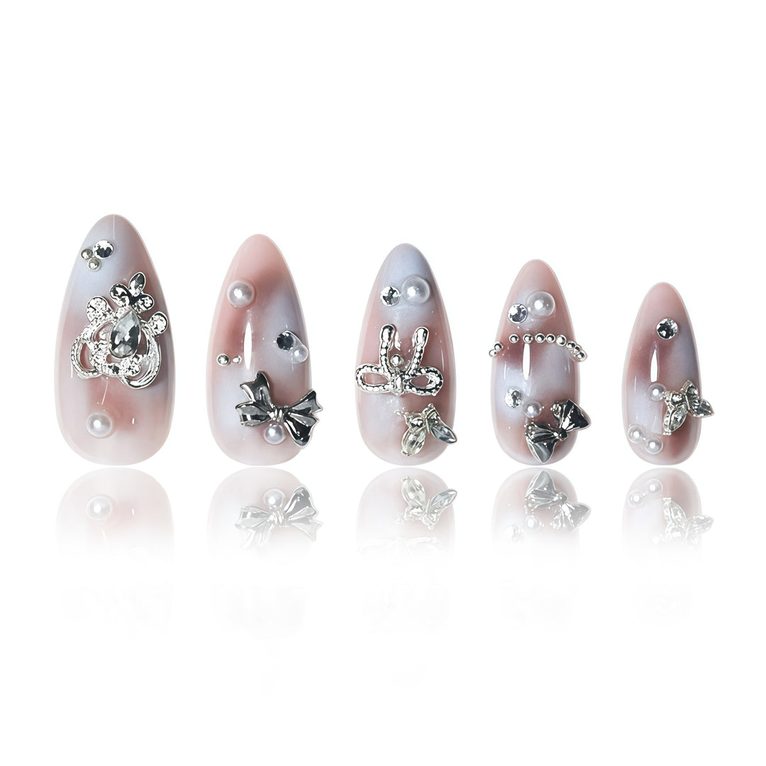 Dekorativer Stiletto Press-On Nagelset Karnz