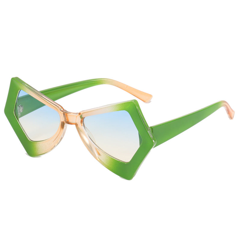 Damen polygonale Sonnenbrille im extravaganten Design Karnz