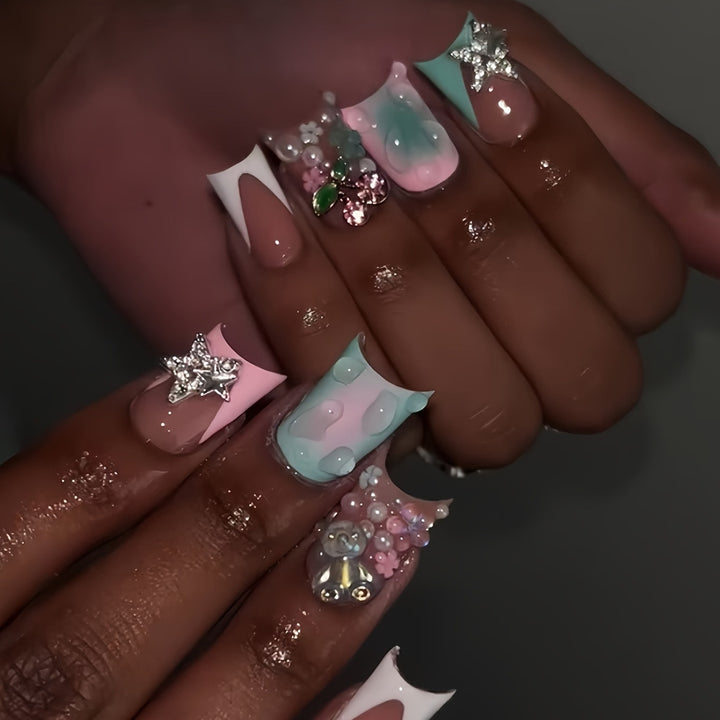 Dekoratives Künstlerisches Press-On Nail Set Karnz