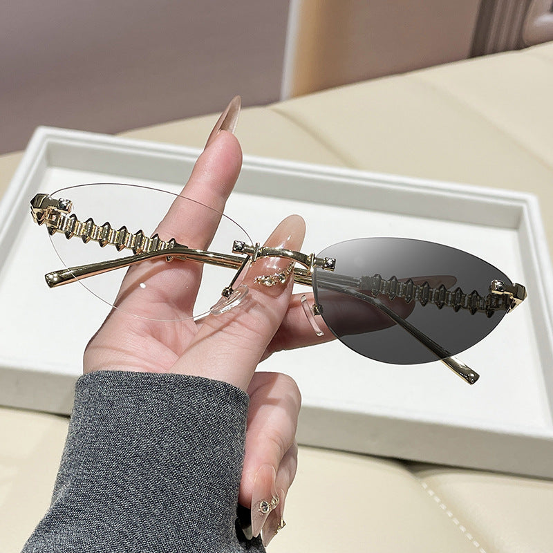 Damen modische Brille mit elegantem goldenen Rahmen Karnz