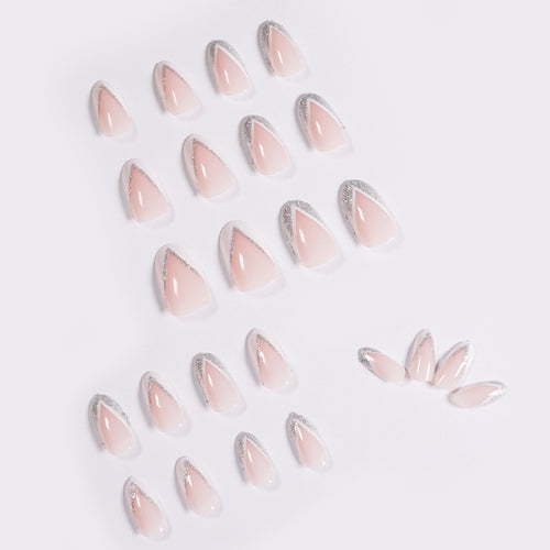 Elegante französische Spitze Nagelkunst Karnz