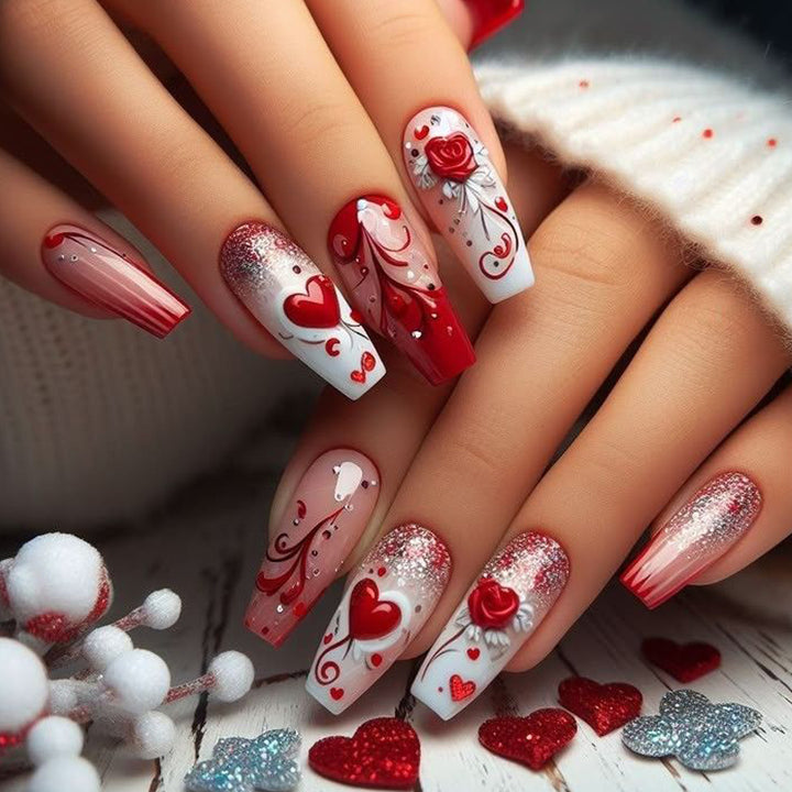 Romantisches Herz-Themen-Nagelkunst-Set Karnz